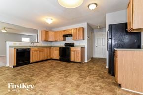 Indianapolis house for rent - 7915 Caraway Place Indianapolis, IN 46239