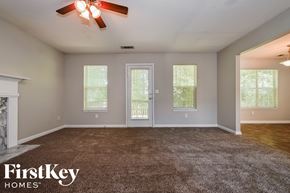 Riverdale house for rent - 7976 Mustang Lane Riverdale, GA 30274