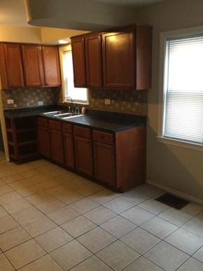 Chicago house for rent - 8044 S Maplewood Ave Chicago, IL 60652