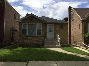 Chicago house for rent - 8044 S Maplewood Ave Chicago, IL 60652