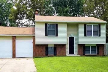 Reynoldsburg house for rent - 8075 Eliot Dr Reynoldsburg, OH 45068