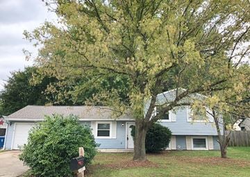 Indianapolis house for rent - 8101 Railroad Road Indianapolis, IN 46217