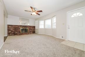 Raytown house for rent - 8101 Willow Way Raytown, MO 64138