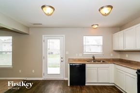 Indianapolis house for rent - 8123 Fisher Bend Dr Indianapolis, IN 46239