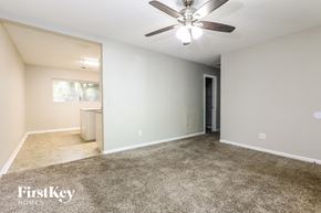 Jonesboro house for rent - 8280 Attleboro Dr Jonesboro, GA 30238