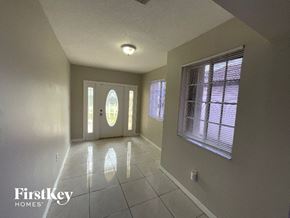 Hialeah house for rent - 8349 Nw 194 Terrace Hialeah, FL 33015