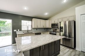 Fort Myers house for rent - 8451 Caloosa Rd Fort Myers, FL 33967
