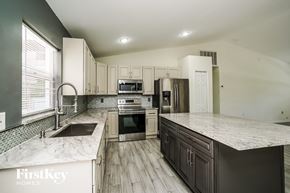 Fort Myers house for rent - 8451 Caloosa Rd Fort Myers, FL 33967