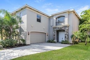 Boynton Beach house for rent - 8636 Cobblestone Point Cir Boynton Beach, FL 33472