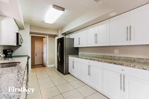 Cutler Bay house for rent - 8710 SW 200 ST Cutler Bay, FL 33157