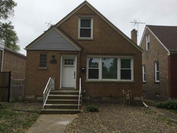 Chicago house for rent - 8751 S East End Ave Chicago, IL 60617