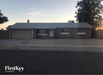 Phoenix house for rent - 8802 N 35TH Dr Phoenix, AZ 85051