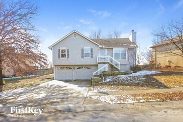 Kansas City house for rent - 8837 NE 74th Terrace Kansas City, MO 64158