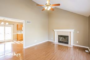 Kansas City house for rent - 8837 NE 74th Terrace Kansas City, MO 64158