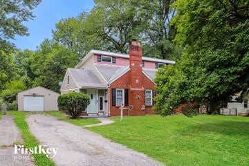 Raytown house for rent - 9005 E 68th Terr Raytown, MO 64133