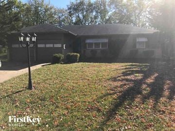 Raytown house for rent - 9009 E 84th St Raytown, MO 64138
