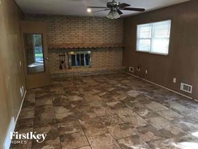 Raytown house for rent - 9009 E 84th St Raytown, MO 64138