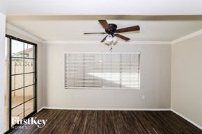 Glendale house for rent - 9015 N 57TH Ave GLENDALE, AZ 85302