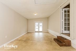 Jonesboro house for rent - 9075 Gatewood Dr Jonesboro, GA 30238