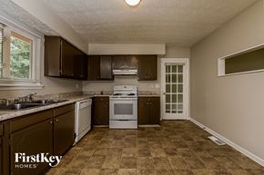 Jonesboro house for rent - 9075 Gatewood Dr Jonesboro, GA 30238