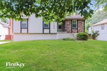 Kansas City house for rent - 9137 E 90th Ter Kansas City, MO 64138