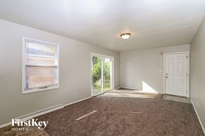 Indianapolis house for rent - 9191 E 25th Street Indianapolis, IN 46229