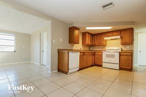 Port Richey house for rent - 9231 Glen Moor Ln Port Richey, FL 34668