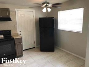 Seminole house for rent - 9242 82nd Way Seminole, FL 33777