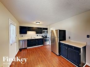 Indianapolis house for rent - 9459 Hadway Dr Indianapolis, IN 46256