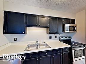 Indianapolis house for rent - 9459 Hadway Dr Indianapolis, IN 46256