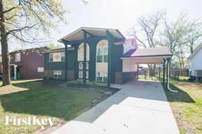 Saint Louis house for rent - 9553 Winkler Drive Saint Louis, MO 63136