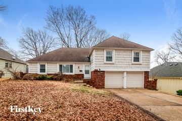 Overland Park house for rent - 9613 Beverly Dr Overland Park, KS 66207