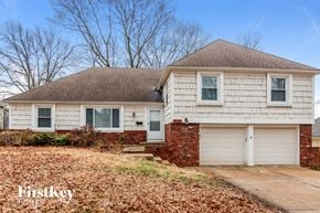 Overland Park house for rent - 9613 Beverly Dr Overland Park, KS 66207