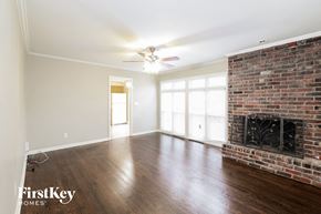 Overland Park house for rent - 9613 Beverly Dr Overland Park, KS 66207