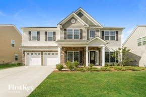 Davidson house for rent - A large house with a garage is for sale.