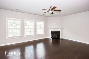 Davidson house for rent - 9936 Travertine Trl Davidson, NC 28036