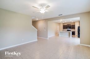 Jacksonville house for rent - 5645 Kellar Cir Jacksonville, FL 32218