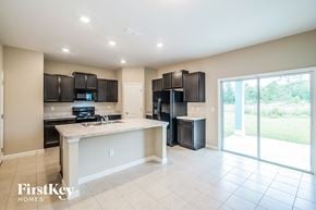 Jacksonville house for rent - 5645 Kellar Cir Jacksonville, FL 32218