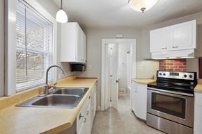 Minneapolis house for rent - 2943 Washburn Ave N