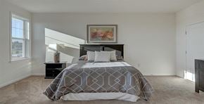 Lancaster apartment for rent - a bedroom with a bed and a window
