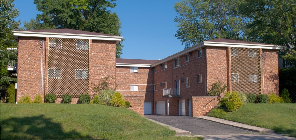 Edwards Road Apartments - apartments for rent in Hyde Park, Cincinnati ...
