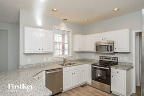 Greensboro house for rent - 4300 Suffolk Trail Greensboro, NC 27407