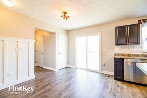 Loveland house for rent - 6156 Woodville Drive Loveland, OH 45140