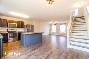 Loveland house for rent - 6156 Woodville Drive Loveland, OH 45140