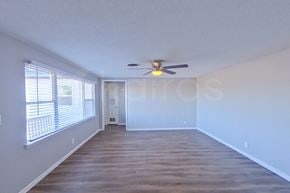 Canyon house for rent - 208 4th Ave