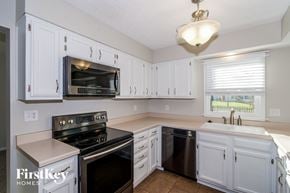 Fishers house for rent - 12510 Bentley Boulevard Fishers, IN 46038