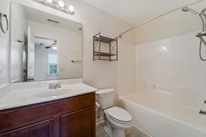 Hubert house for rent - 203 Lanieve Court Unit 12