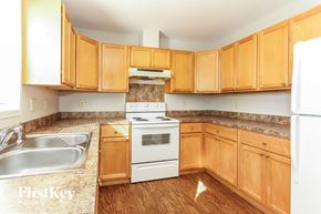 Gastonia house for rent - 1731 Parkdale Avenue Gastonia, NC 28052