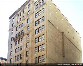 Philadelphia apartment for rent - a tall building with a lot of windows