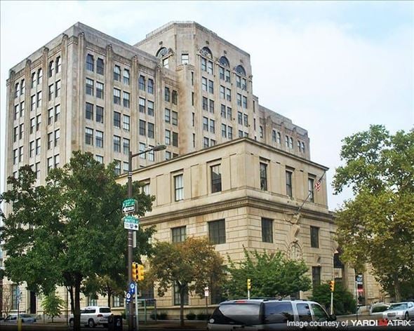 Philadelphia apartment for rent - a large building on the corner of a city street